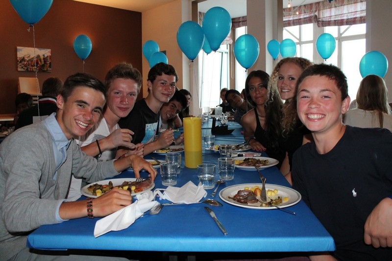 Village Camps International Summer Camp Leysin, Switzerland 2026-08-15 https://www.villagecamps.com/journals_admin/images/687-21-PromNight (29).jpg